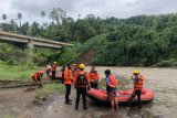 Tim SAR Gabungan sisir sungai cari anak hanyut