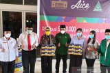 Pemuda Ansor-Aice-KSP bagikan masker medis