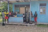 Satgas Pamrahwan Yonif 756/WMS gelar anjangsana kepada tokoh agama Katolik