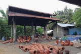 Sentra perajin gerabah Banyumulek di saat pandemi