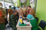 Jalani vaksinasi tahap kedua, Dandim 0411 LT ajak masyarakat tak takut divaksin