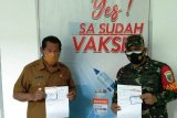 Bupati Jayawijaya dan Dandim divaksin COVID-19