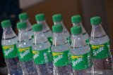 Sprite hadir dengan botol jernih, yang diklaim ramah lingkungan