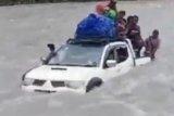 Kapolres Yahukimo: Tak ada korban dalam insiden mobil hanyut