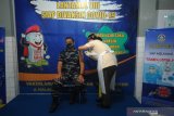 Vaksinasi COVID-19 Anggota Lantamal VIII Manado