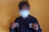 Polisi tangkap pengedar beserta 37 paket ganja di Nabire