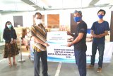 Bakti BCA gotong royong salurkan donasi bagi korban banjir