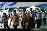 Menaker sambut baik vaksinasi untuk dunia usaha