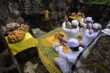 Upacara Mendak Tirta