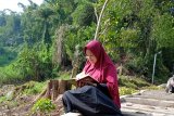 Santri MA KMM Padang Panjang Tadabbur Alam ke Batu Limo