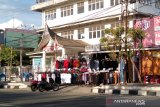 Ketika trotoar di Kota Padang dikuasai pedagang