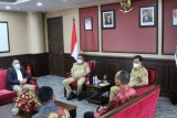 Gubernur dorong lembaga penyiaran edukasi publik di tengah pandemi COVID-19