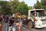 Korban tewas tabrakan beruntun di Jalan Praya-Kopang, kernet truk fuso