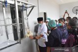 Padang miliki  rumah potong unggas dengan kapasitas 1.500 ekor per jam