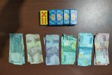 Asyik main judi domino, enam warga Jonggat diringkus polisi
