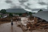 Keterbatasan alat berat perlambat pencarian korban banjir Flores Timur