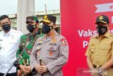 Kapolri dan Panglima TNI pantau pelayanan vaksinasi COVID-19 di Medan