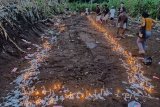 Jenazah korban tanah longsor di Lama Nele Flores dimakamkan massal
