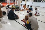 Kapolres Enrekang tegur pengurus masjid karena langgar protokol kesehatan COVID-19