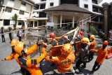 Simulasi kesiapan dan kesigapan menghadapi gempa