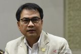 KPK geledah kantor Azis Syamsuddin di DPR