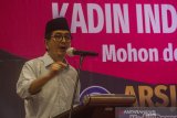 Calon Ketua Umum Kamar Dagang dan Industri (KADIN) Indonesia Arsjad Rasjid memberikan sambutan saat Dialog dan Buka Puasa Bersama Caketum KADIN RI di Hotel golden Tulip, Banjarmasin, Kalimantan Selatan, Rabu (28/04/2021). KADIN se Kalimantan menyatakan dukungan terhadap Wakil Ketua Umum KADIN RI Arsjad Rasjid pada bursa pemilihan Ketua Umum KADIN RI periode 2021-2026. Foto Antaranews Kalsel/Bayu Pratama S.