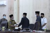 Dewan Perwakilan Rakyat Daerah Kabupaten Mukomuko mengesahkan laporan Panitia Khusus (Pansus) Laporan Keterangan Pertanggungjawaban (LKPj) Kepala Daerah Kabupaten Mukomuko tahun 2020. (ADV)