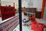 Pengiriman paket barang jelang Lebaran