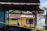 Bengkel tambal ban sepeda motor di Jayapura terbakar