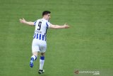 Gilas Freiburg 3-0, Hertha Berlin mentas dari zona degradasi