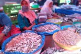 Harga ikan bilih naik jadi Rp80 ribu di Pasar Raya Solok