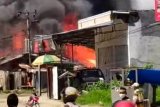 Tujuh rumah di Mamuju Sulbar terbakar