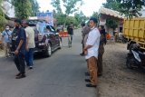 Tutup selama libur Lebaran, ratusan kendaraan menuju wisata Sasak Pasaman Barat disuruh berbalik