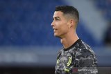 Direktur Juventus tepis rumor  kepergian Ronaldo