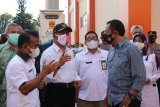 Menko PMK cek penanganan pasien COVID-19 varian India di Cilacap