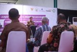 Pemprov Sulsel serahkan sertifikat halal kepada pelaku UMKM