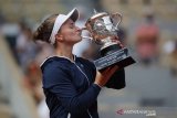 French Open 2021 - Krejcikova lengkapi gelar Roland Garros dengan menangi sektor tunggal
