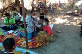 Kontak dengan pasien meninggal COVID-19 di Praya saat pemakaman, keluarga di