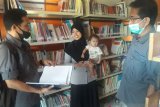 Tim PULAu DPK Sulsel bina perpustakaan di Pulau Barrang Lompo