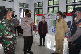 Kapolda Sulut cek Posko PPKM mikro di Malalayang Manado