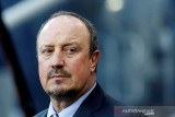 Benitez enggan bicara banyak masa depan James Rodriguez-Moise Kean