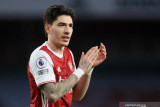 CEO Inter Milan akui minati Hector Bellerin  dan Alex Telles