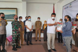 Bulog salurkan bantuan beras PPKM di Salatiga