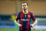 Miralem Pjanic resmi tinggalkan Barcelona untuk gabung klub UEA