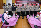 Peringati HUT Polwan, polisi wanita Polda Jateng donor darah