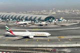 Emirates tetap terbang ke Rusia kecuali dilarang UAE