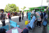 Puluhan guru di Maluk Sumbawa Barat dirapid antigen persiapan belajar tatap muka, 6 orang positif