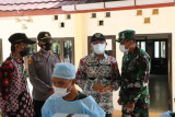 Pemkab Kulon Progo menyelenggarakan vaksinasi massal di Pengasih-Wates