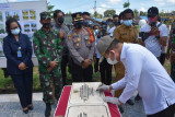 Bupati Kapuas resmikan dua tugu taman makam pahlawan