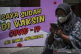 Seorang ibu hamil menjalani observasi setelah mendapatkan vaksin COVID-19 di Rumah Sakit Hasan Sadikin (RSHS), Bandung, Jawa Barat, Kamis (19/8/2021). RSHS memberikan 200 dosis vaksin jenis Sinovac bagi ibu hamil guna mengejar target program vaksinasi nasional. ANTARA FOTO/Raisan Al Farisi/agr